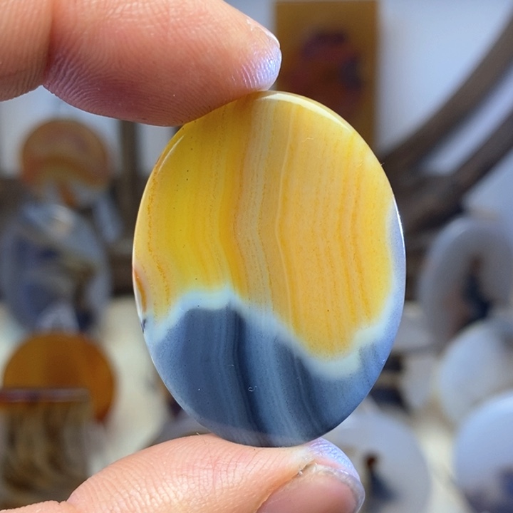 玛瑙/玉髓颈饰未镶嵌