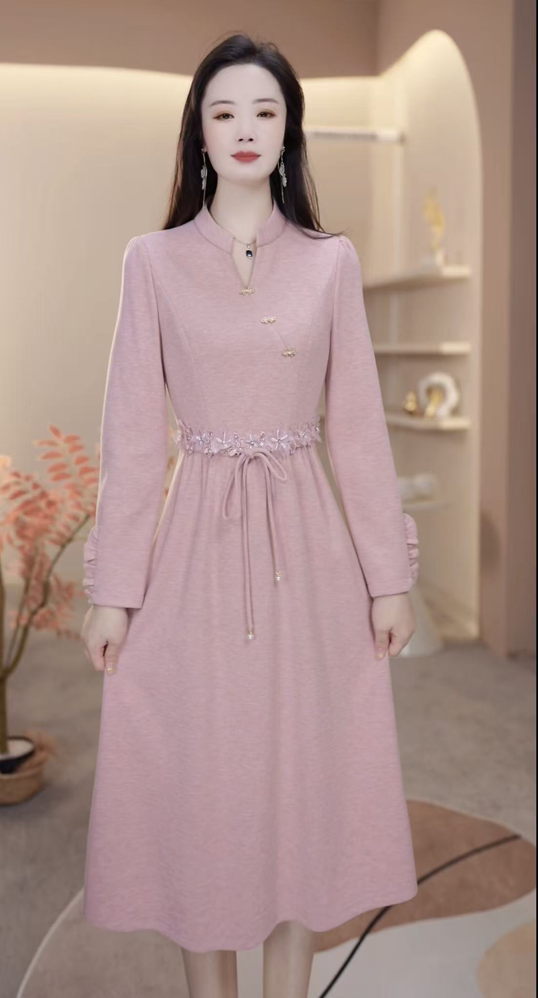 【玥欣服饰】888807 #   新款 时尚 2025 减龄  连衣裙