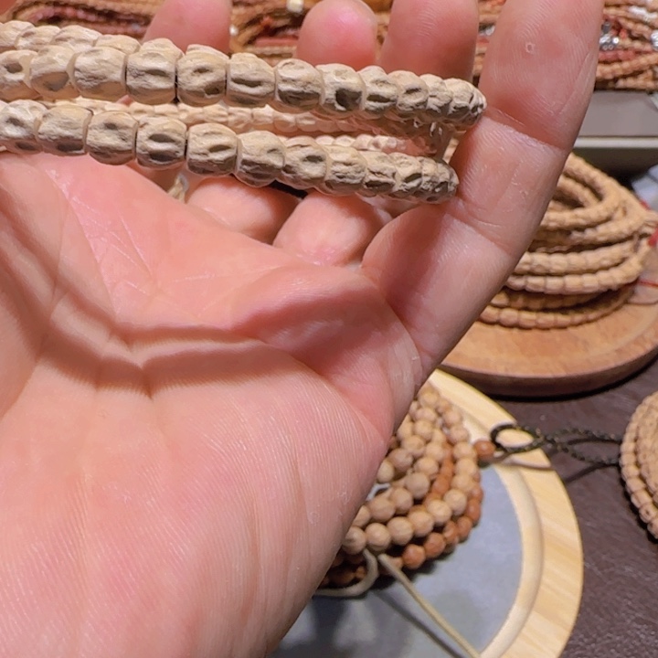 柏香籽/百香籽吊坠方块