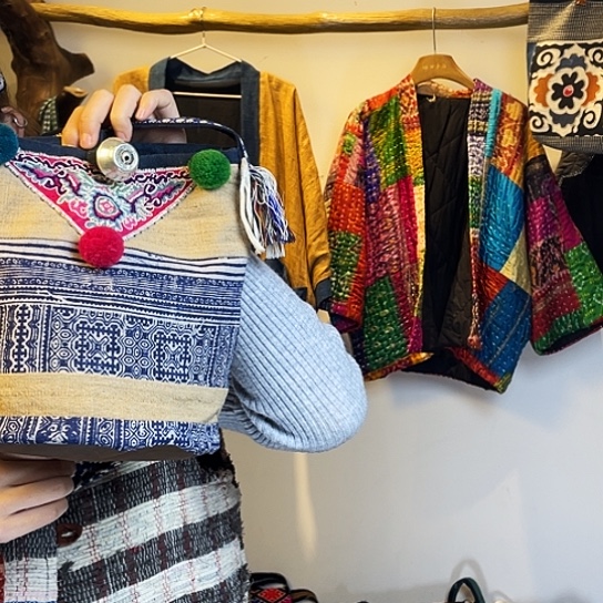 织绣手工制作包包