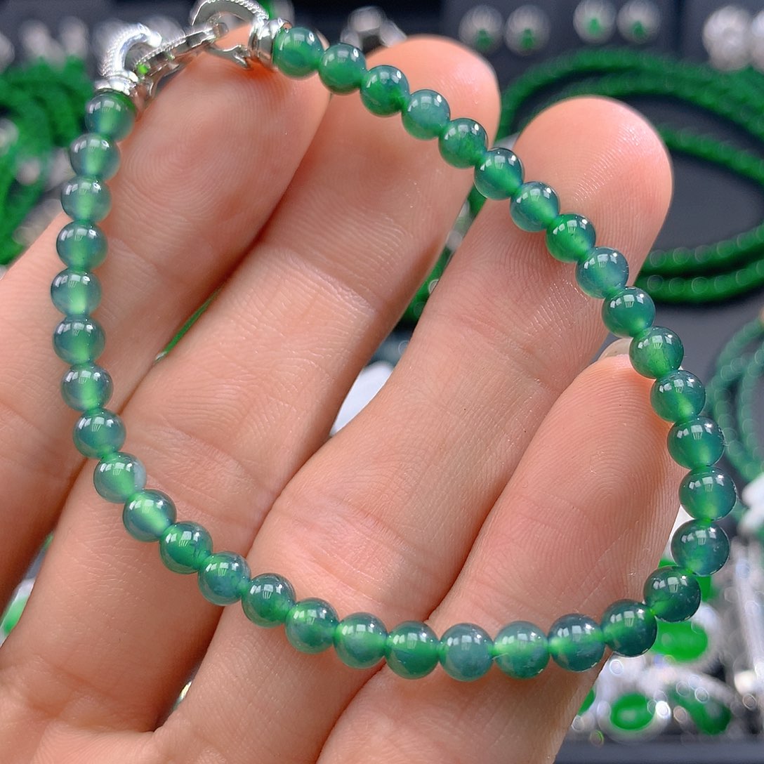 翡翠手链未镶嵌翡翠4.8