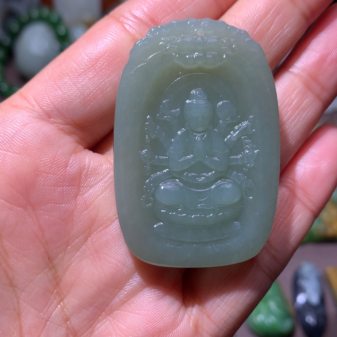 颈饰未镶嵌和田玉