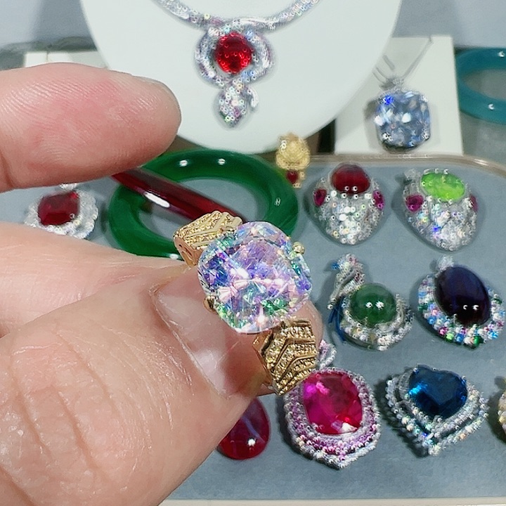 红宝石戒指未镶嵌