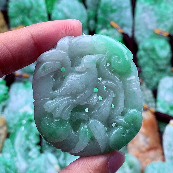 翡翠吊坠(不含链)未镶嵌