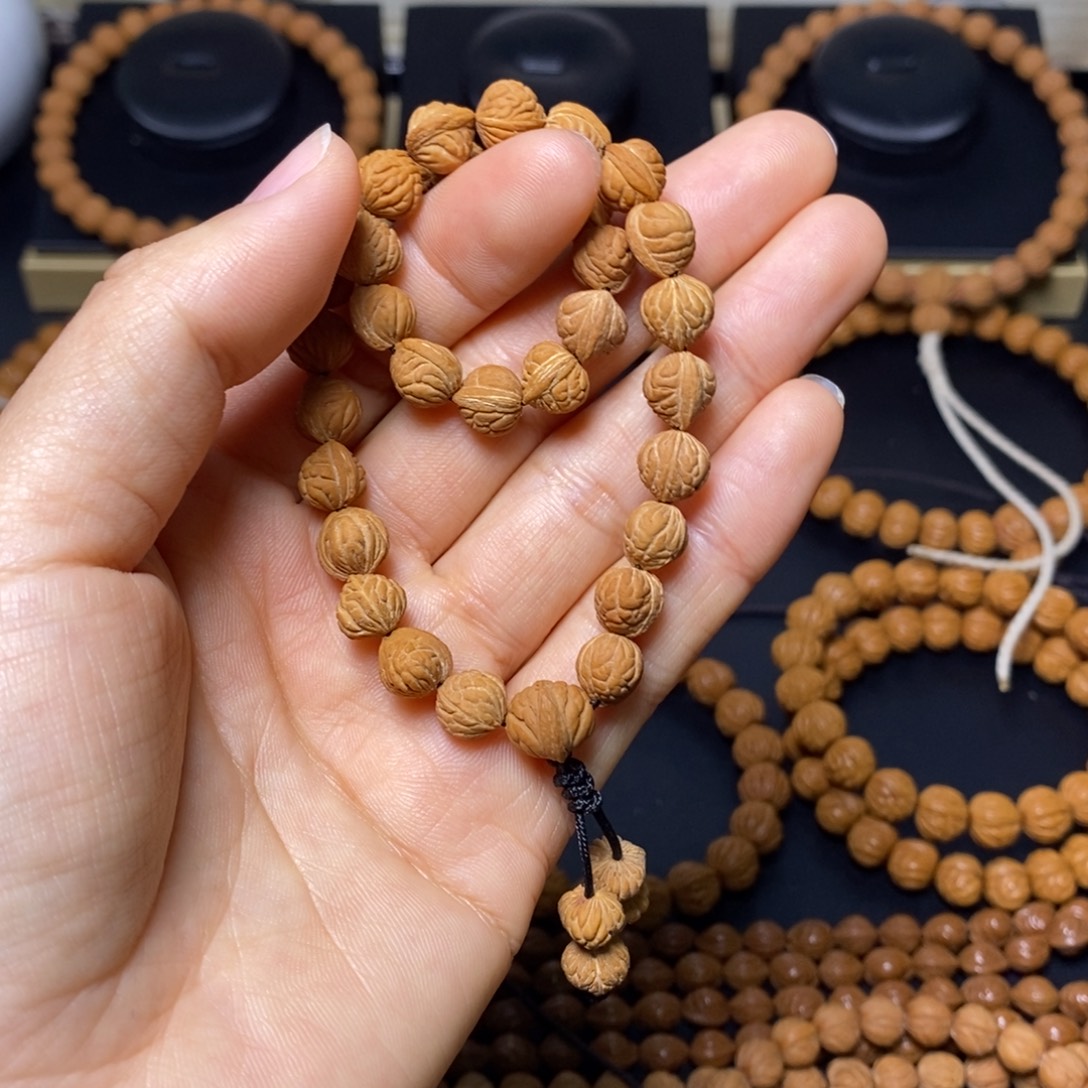 用***3桃核手串秦岭文玩桃核手持