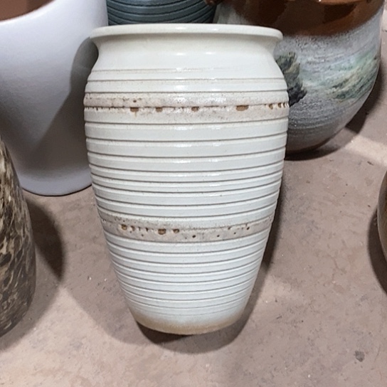 紫砂花盆口20高度30米白色