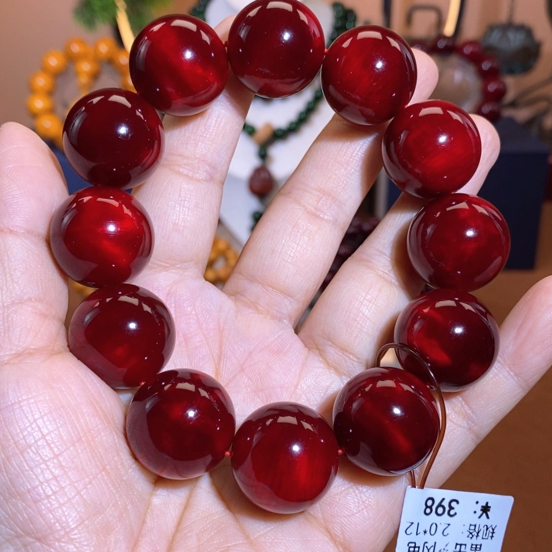 贝壳杉帝王血龙木2.0雷击玉化