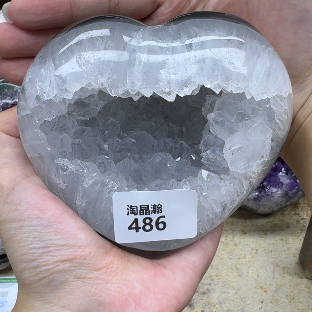 未镶嵌水晶大型摆件（非配饰）