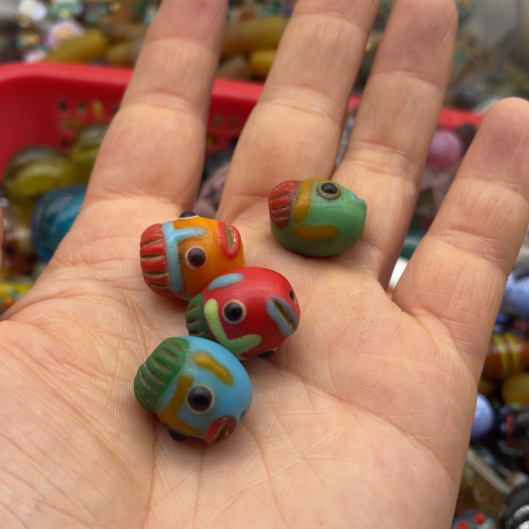 玛瑙/玉髓珠宝半成品未镶嵌尼泊尔琉璃四颗