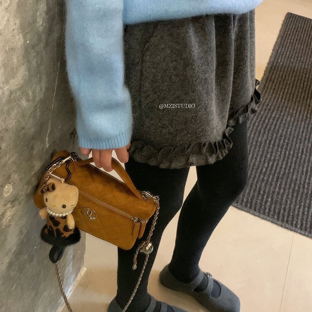 31364厚款木耳边休闲短裤