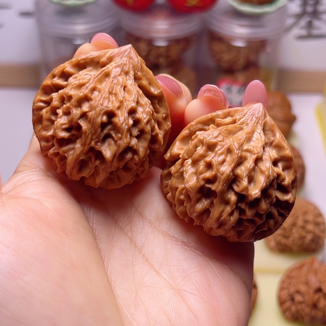 文玩核桃吊坠龙门涧狮子头