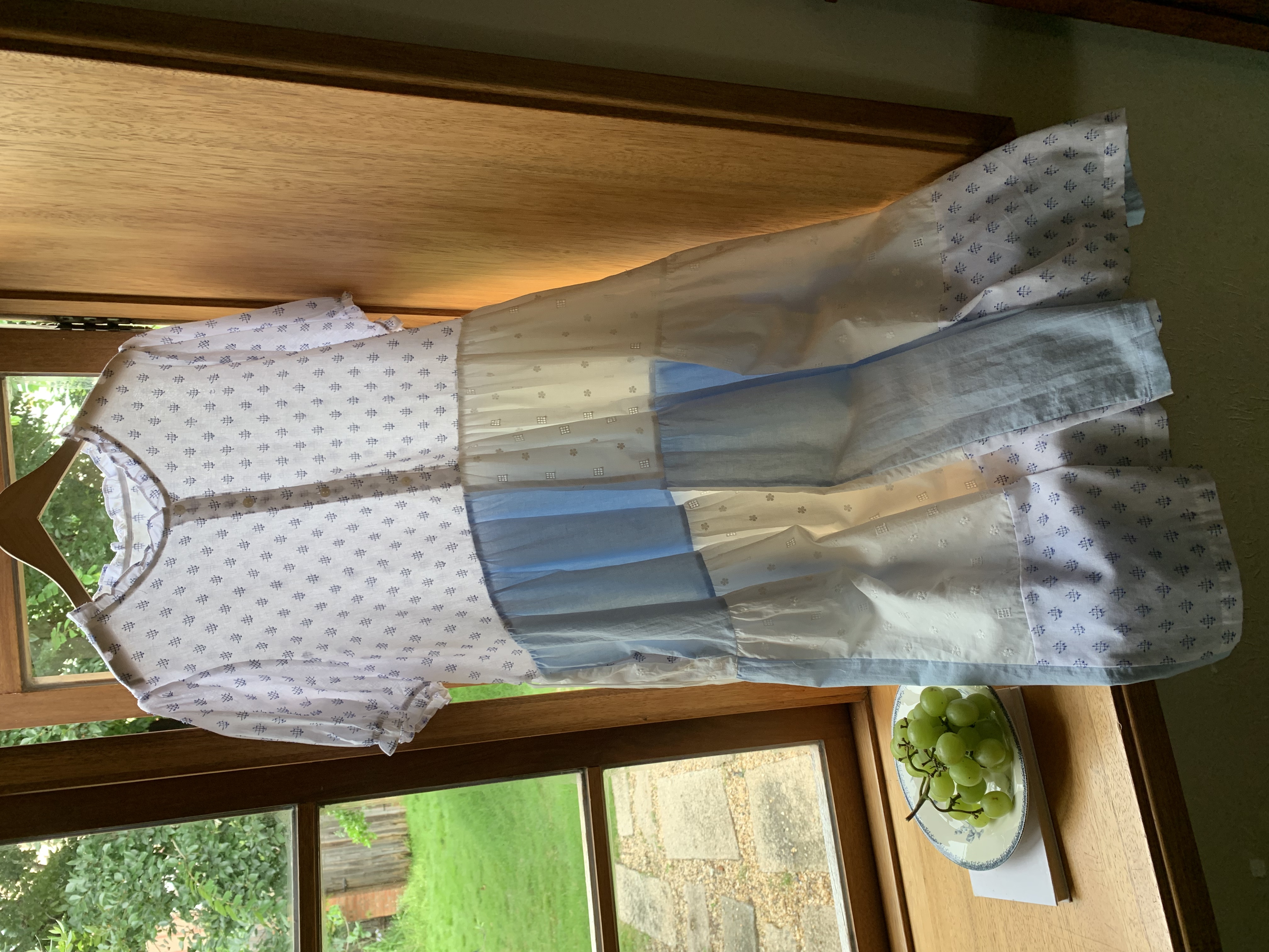 秋屿moment 宽松碎花拼接中长款连衣裙