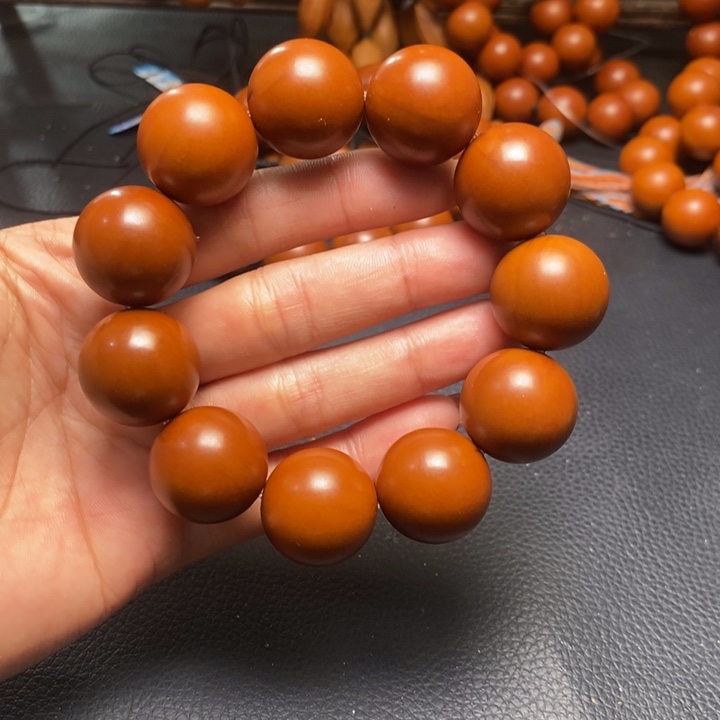 橄榄核吊坠2.05尺寸树王光珠全品