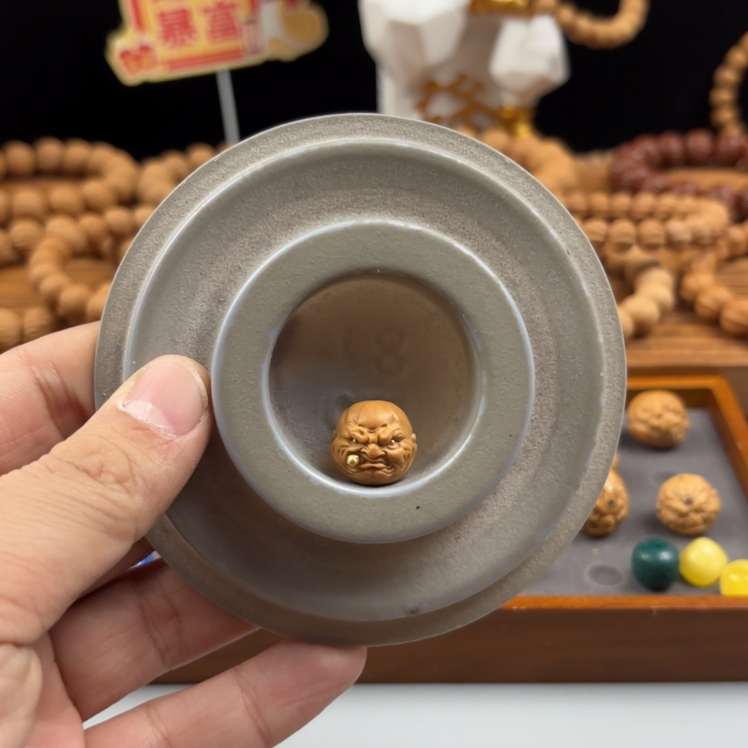 猴头核桃手串平****…烟鬼