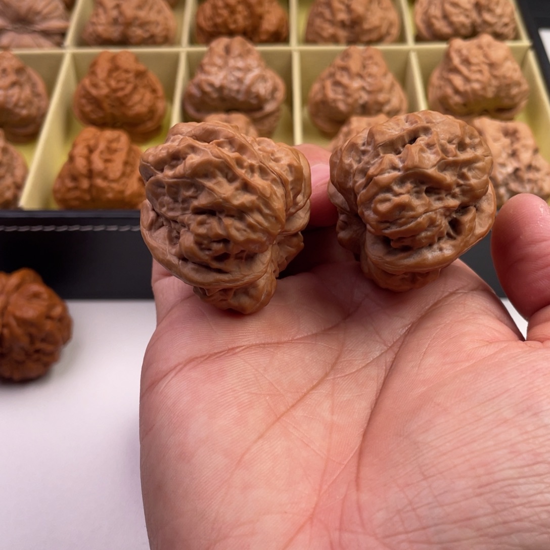 文玩核桃吊坠37蛤蟆0754