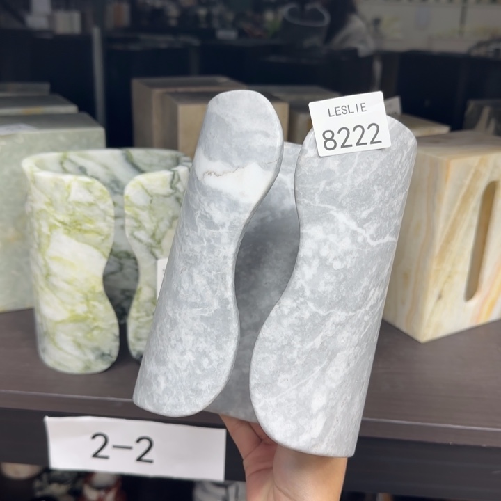 X222.                漏