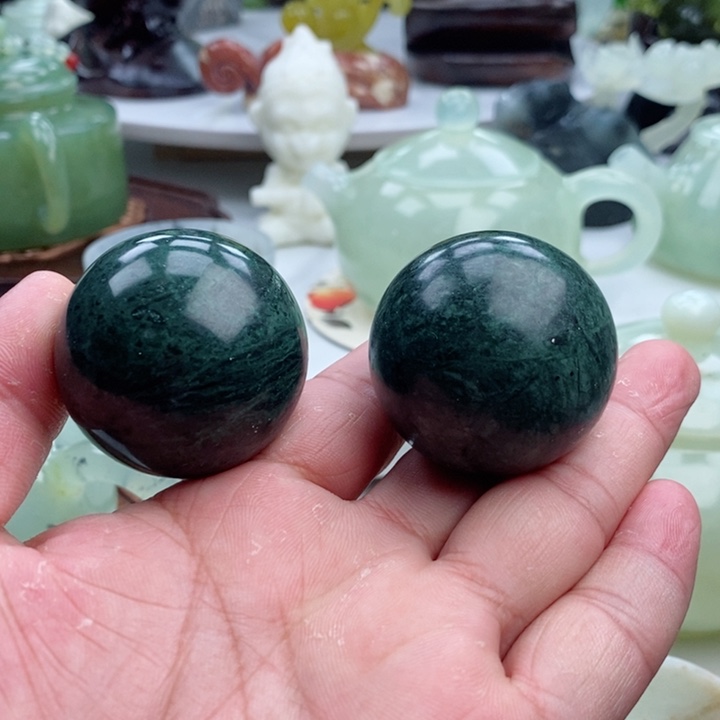 岫玉四大名玉手把件合金