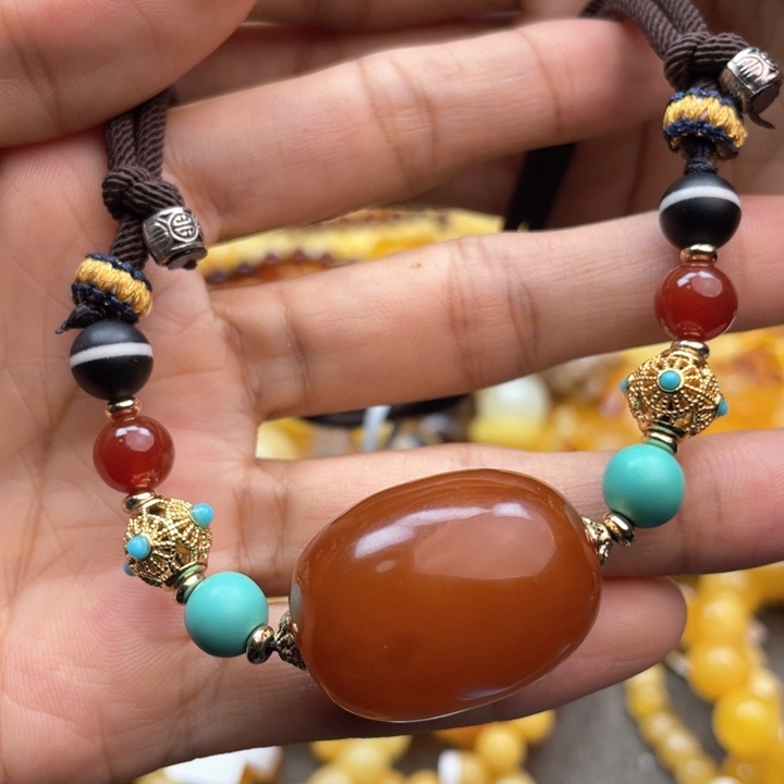 蓝珀手串未镶嵌蜜蜡锁骨项链