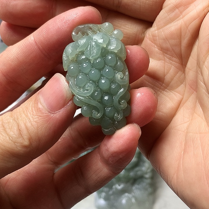 未镶嵌定制翡翠宁***四缅甸翡翠葡萄串