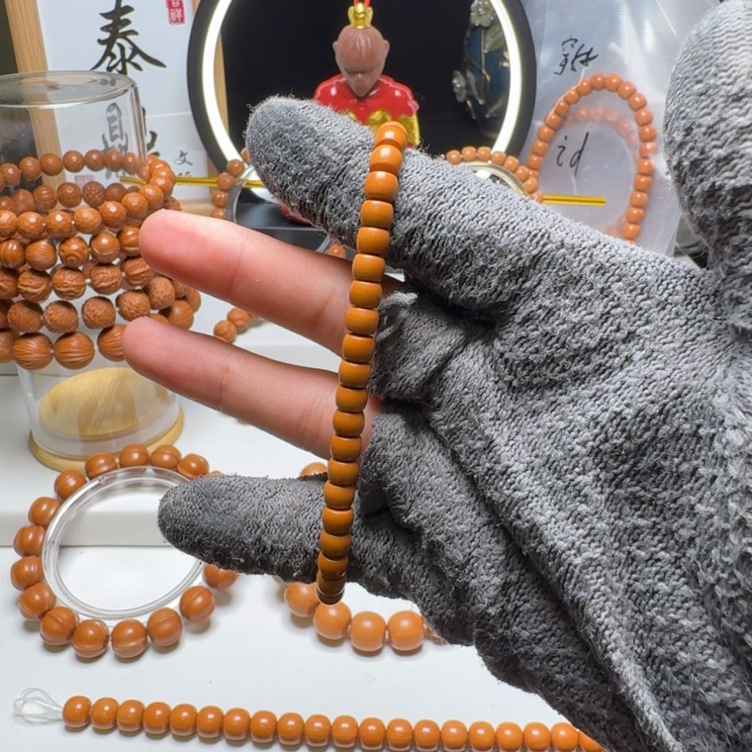 刺***ɞ非洲檀香无事牌核尖