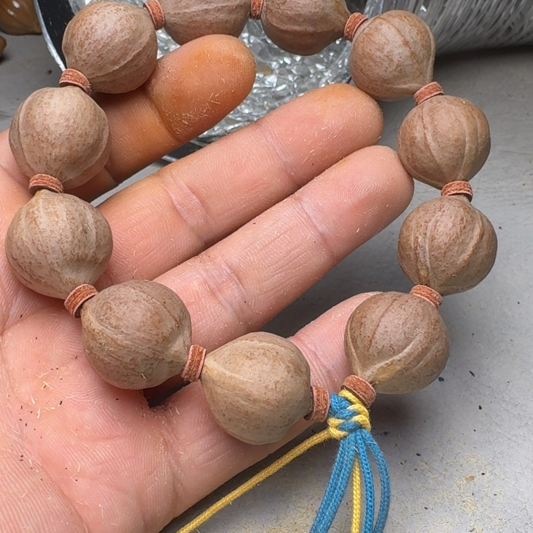 爱***儿手串橄榄核橄榄核