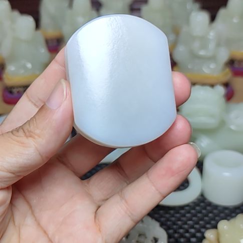 未镶嵌和田玉挂件