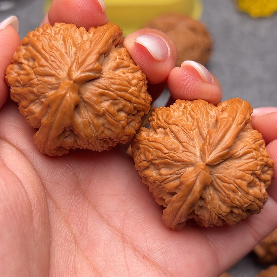 把件文玩核桃毕业球白43全品