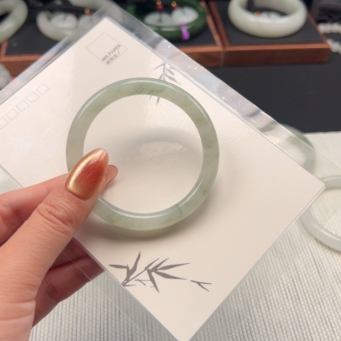 石英质玉手镯合金87