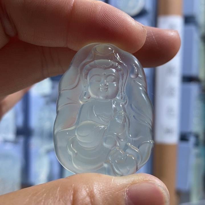 岫玉未镶嵌颈饰吊坠