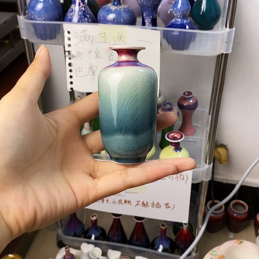 摆件巴掌大不插花景德镇高温陶瓷小花器