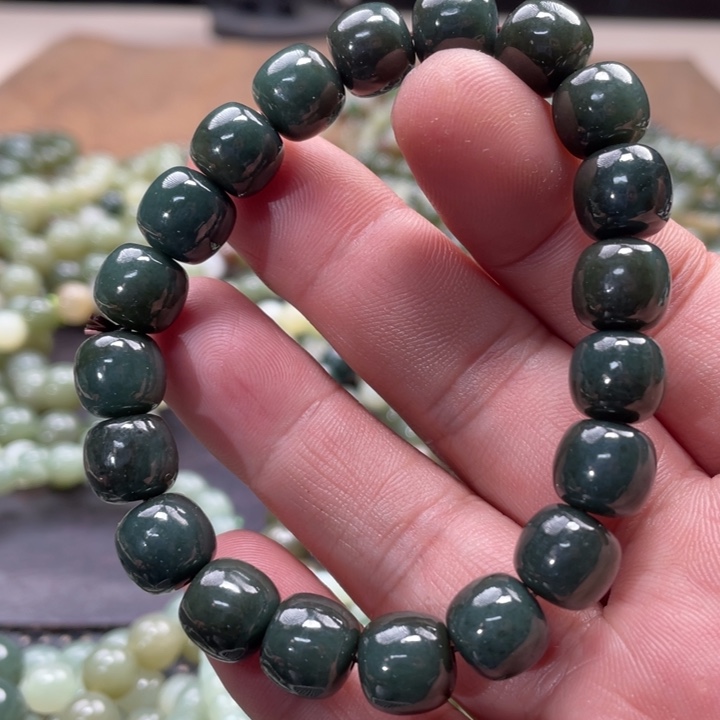 和田玉手链未镶嵌