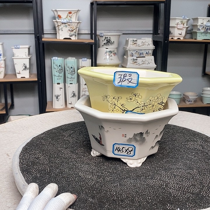 紫砂的花盆很漂亮4