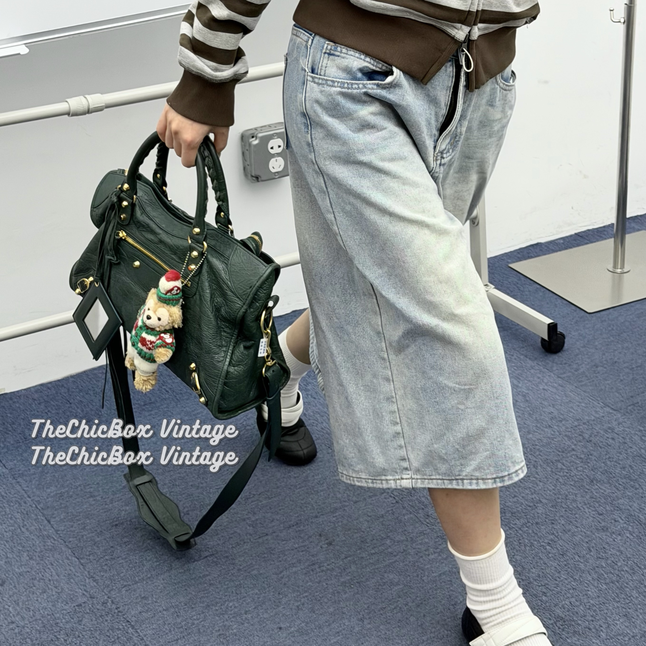 95新 Balenciaga/巴黎世家 竹子绿中号近代款机车单肩斜挎包