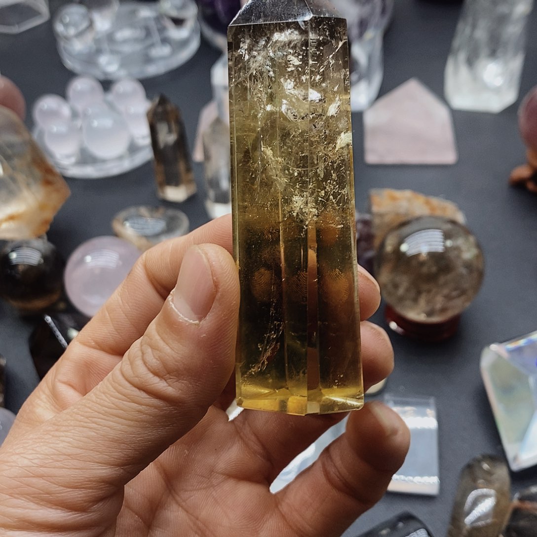 水晶黄水晶未镶嵌
