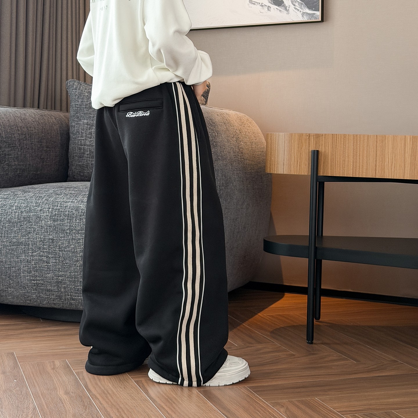 男童加绒裤2025冬装儿童加厚卫裤中大童一体绒弯刀裤运动裤K5824