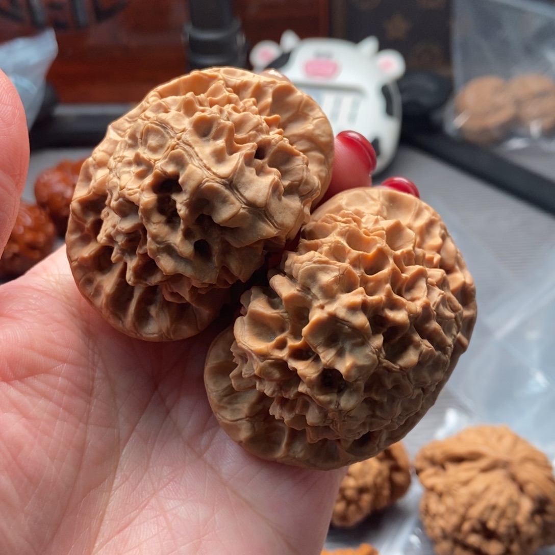 长***泽文玩核桃吊坠核桃