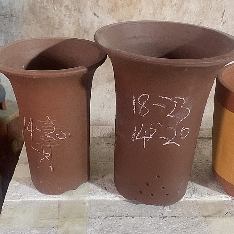 紫砂中国宜兴紫砂花盆，