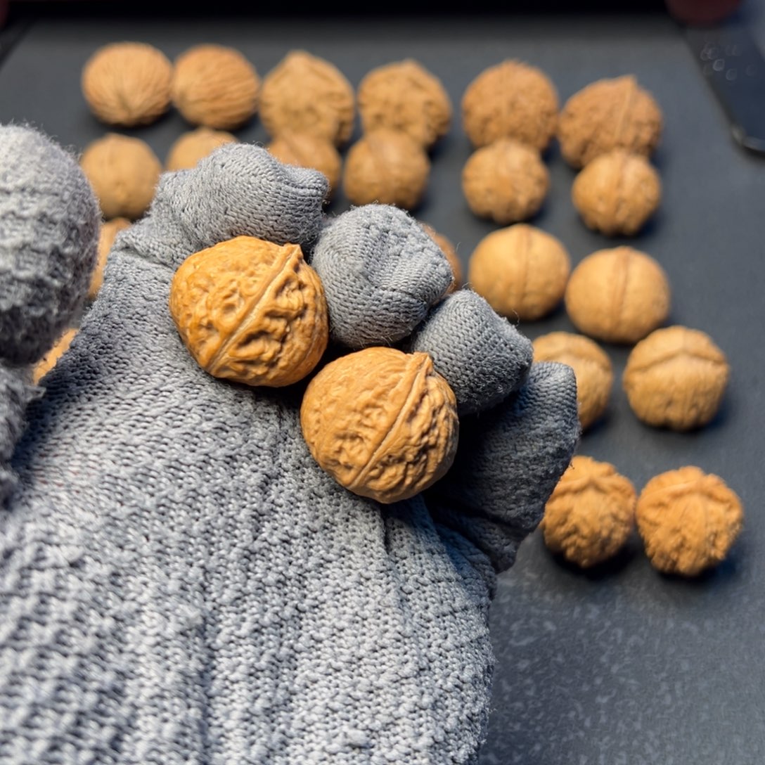 文玩核桃把件小铁锤