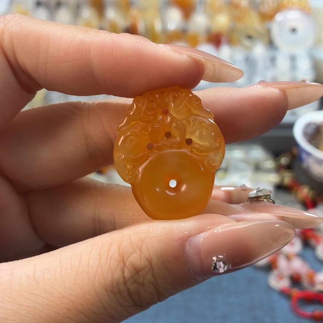 玛瑙/玉髓未镶嵌吊坠(不含链)