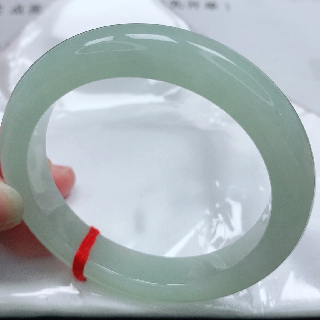 翡翠手镯未镶嵌缅甸天然A货翡翠