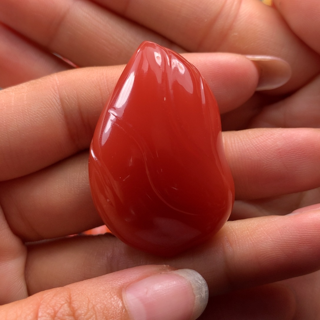 未镶嵌吊坠南红玛瑙