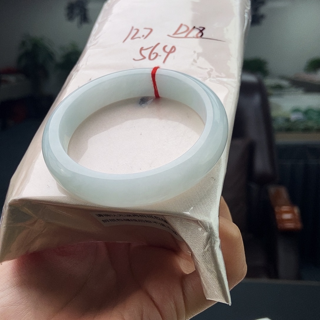 翡翠未镶嵌手镯拍一发一