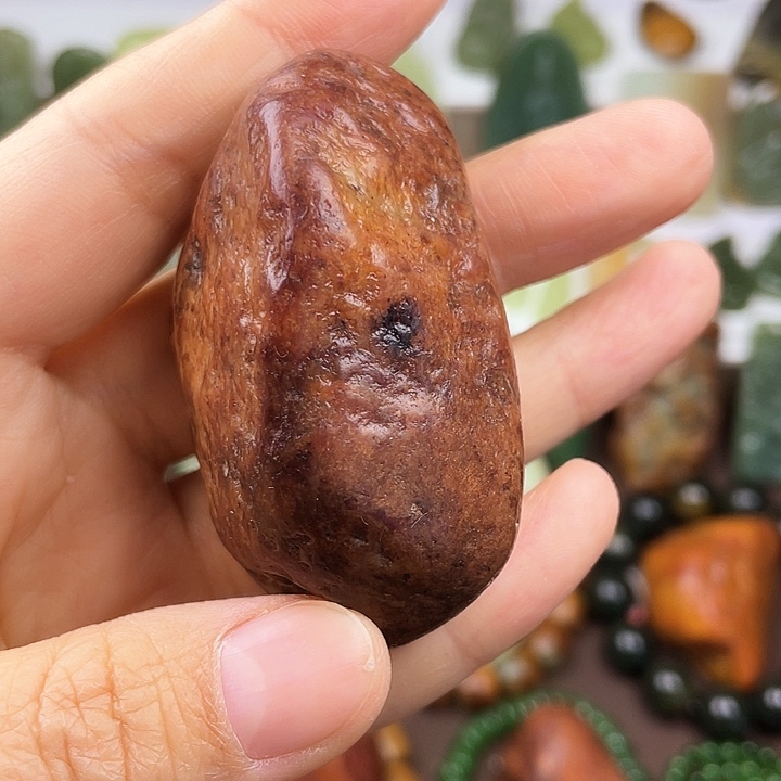岫岩河磨玉（透闪石质玉）颈饰未镶嵌