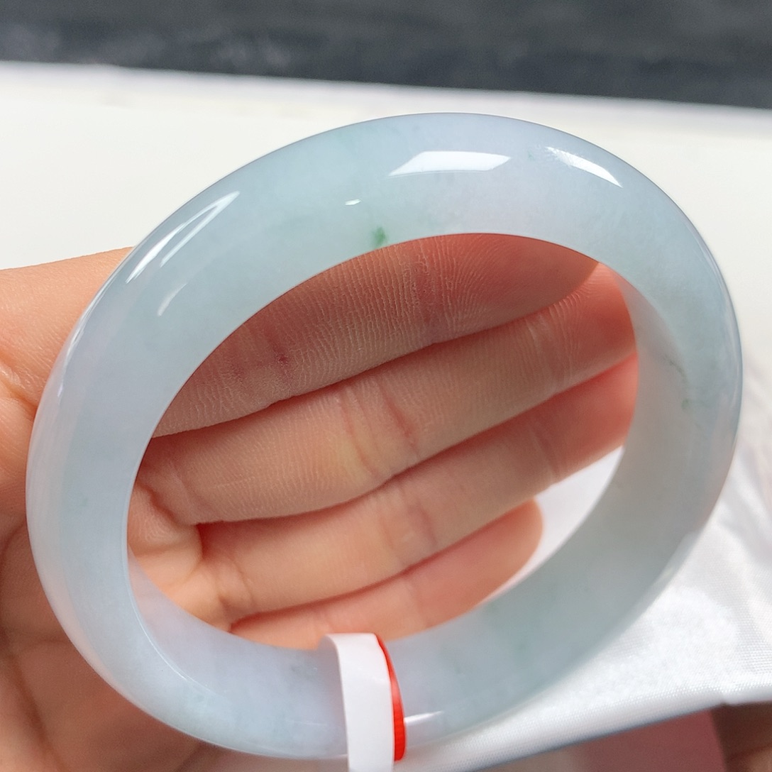 翡翠手镯未镶嵌 正圈①①①