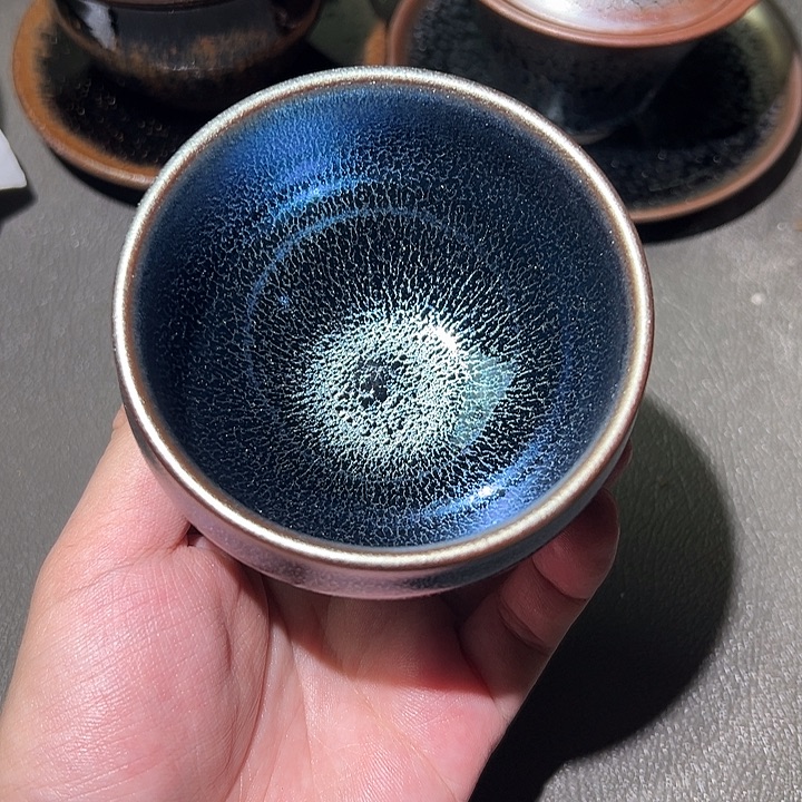 茶盏你们先睡会觉去呀