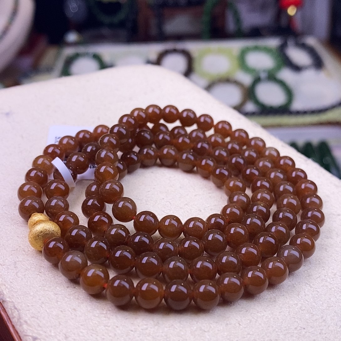 颈饰未镶嵌和田玉新品发布-新疆且末红糖老料高冰108珠链6m