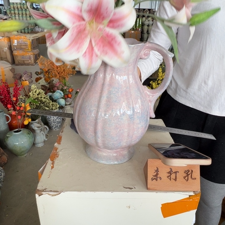 景德镇陶瓷花瓶工厂