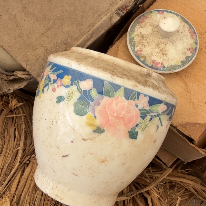 木***2醴陵群力新满花茶叶罐微瑕