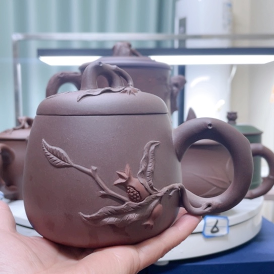 紫砂茶杯紫泥石榴杯