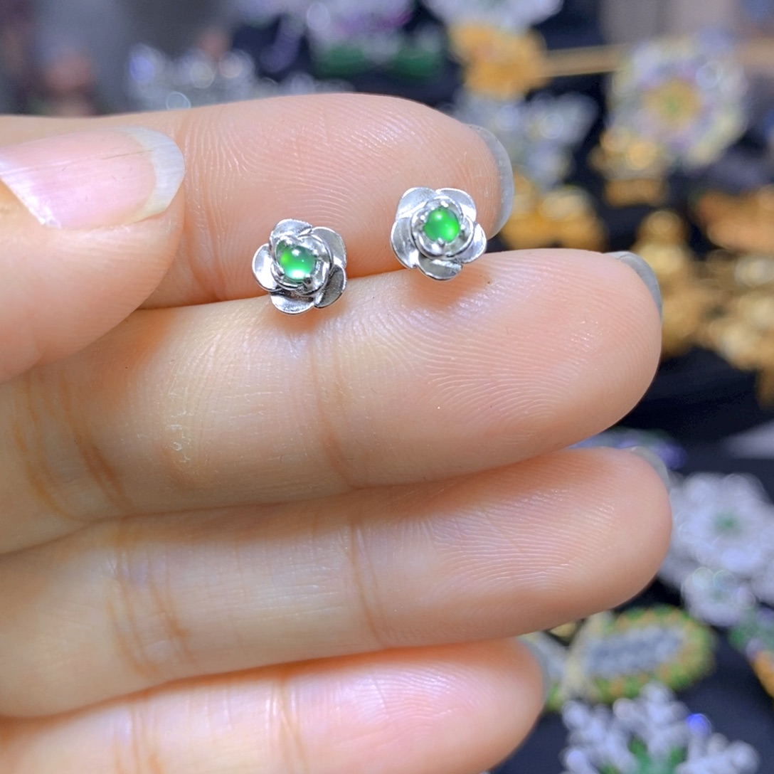 翡翠耳钉银S925镶嵌天然翡翠